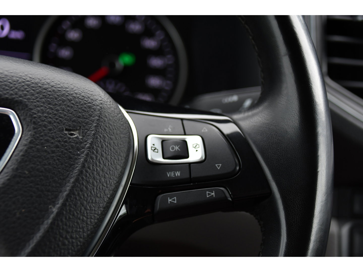 MAN TGE 3.180 35 2.0 L3H3 Black Edition Full Options! Adaptieve Cruise, Camera, Carplay, LED, Dodehoek, 177pk, Trekhaak, Clima, Stoelverwarming, Automaat, Uniek!