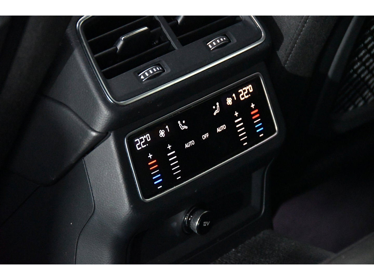 Audi A6 Avant 50 TFSIe quattro S-line, Pano, HUD, Full options