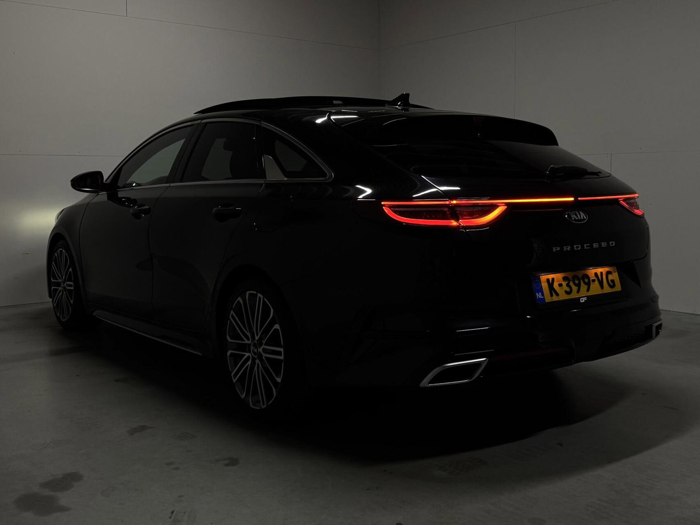 Kia ProCeed 1.5 T-GDI GT-PlusLine Pano Leer Camera JBL Memory NAP