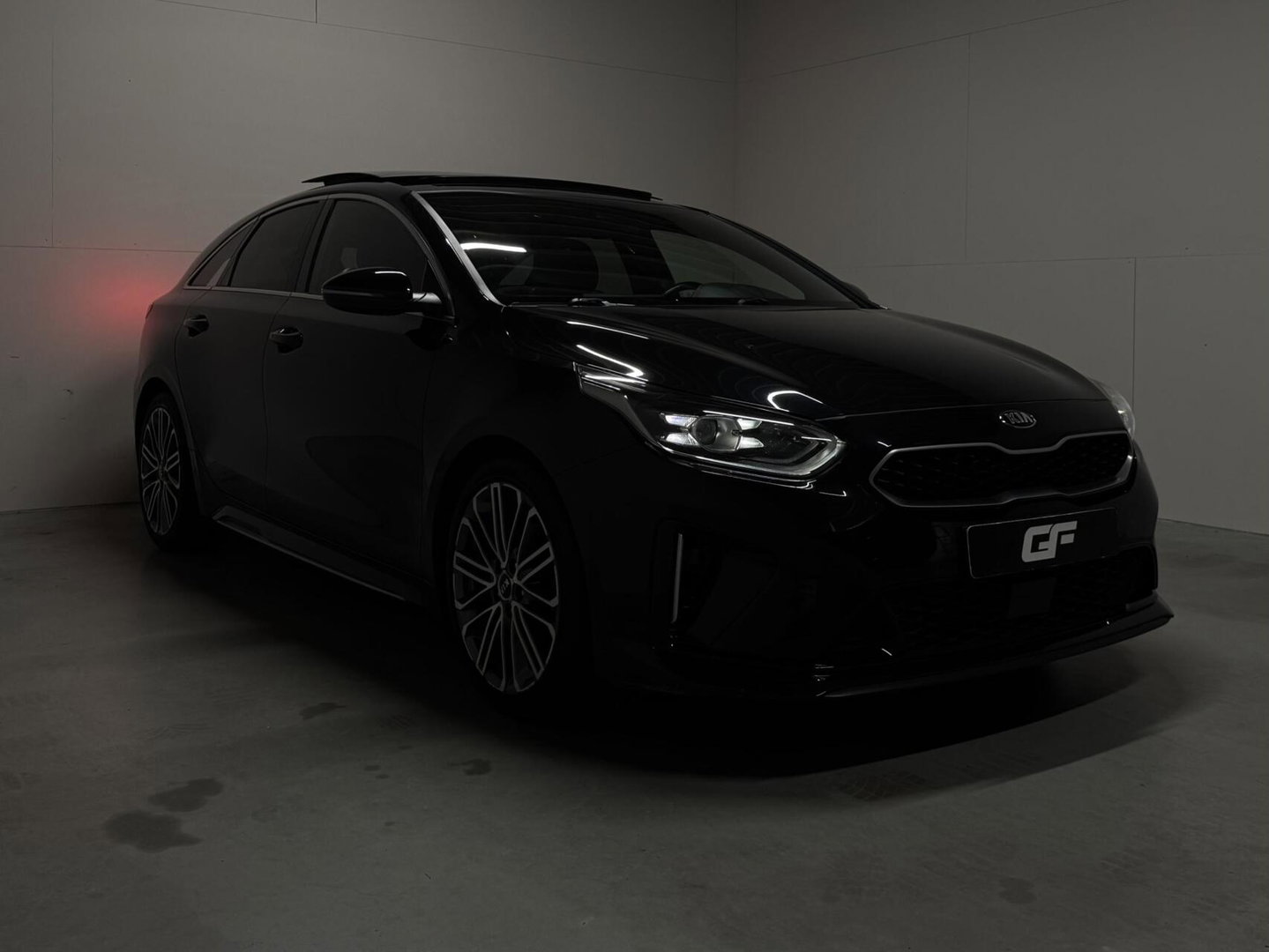 Kia ProCeed 1.5 T-GDI GT-PlusLine Pano Leer Camera JBL Memory NAP