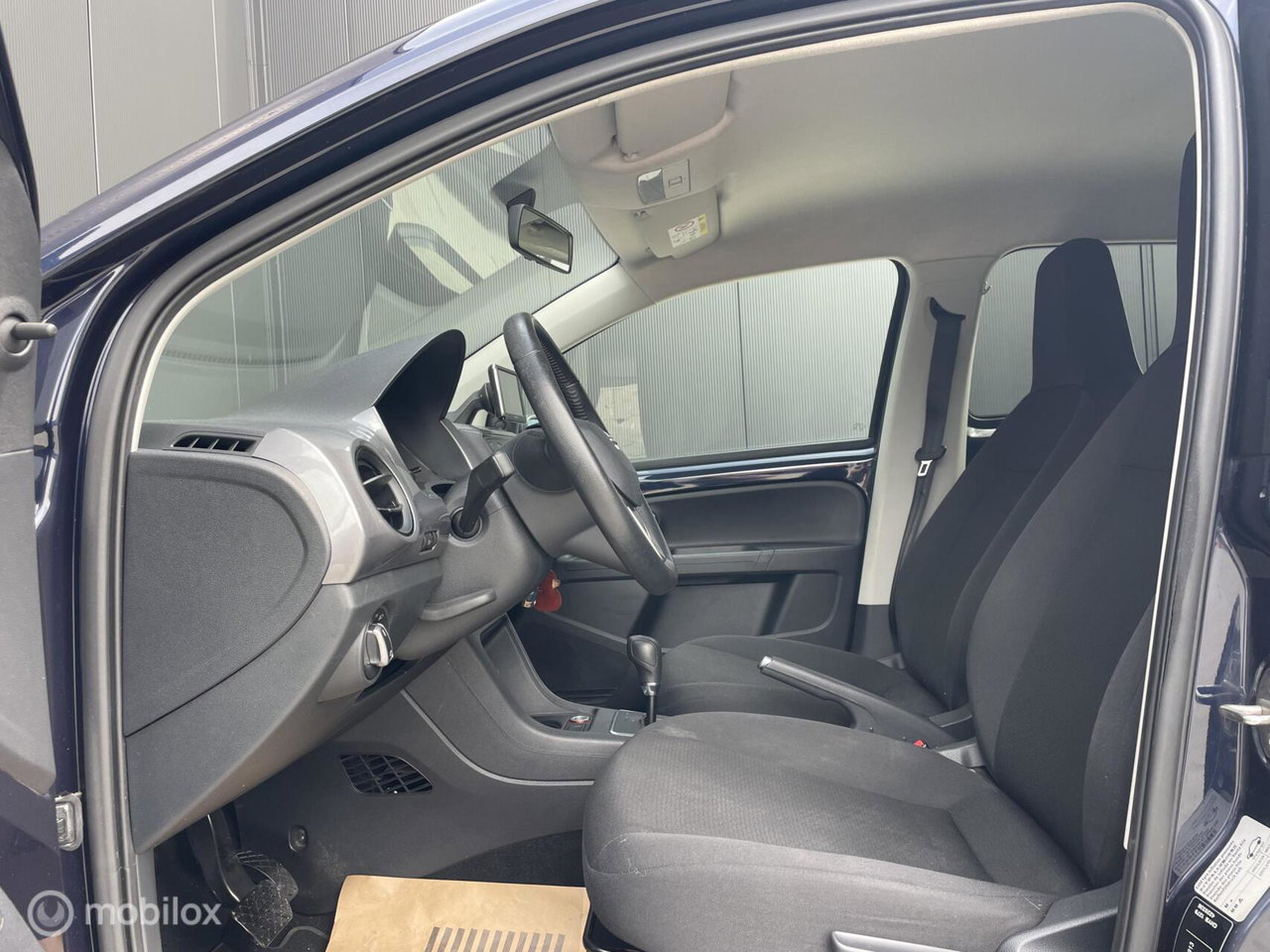 SEAT Mii