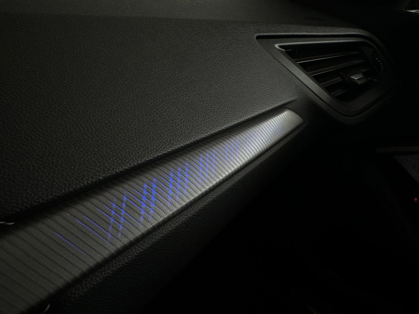 BMW 1-serie M135i xDrive High Executive Pano|Leer|HuD|HK|BTW