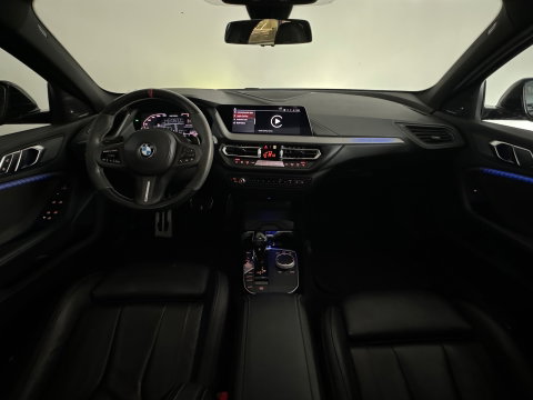 BMW 1-serie M135i xDrive High Executive Pano|Leer|HuD|HK|BTW