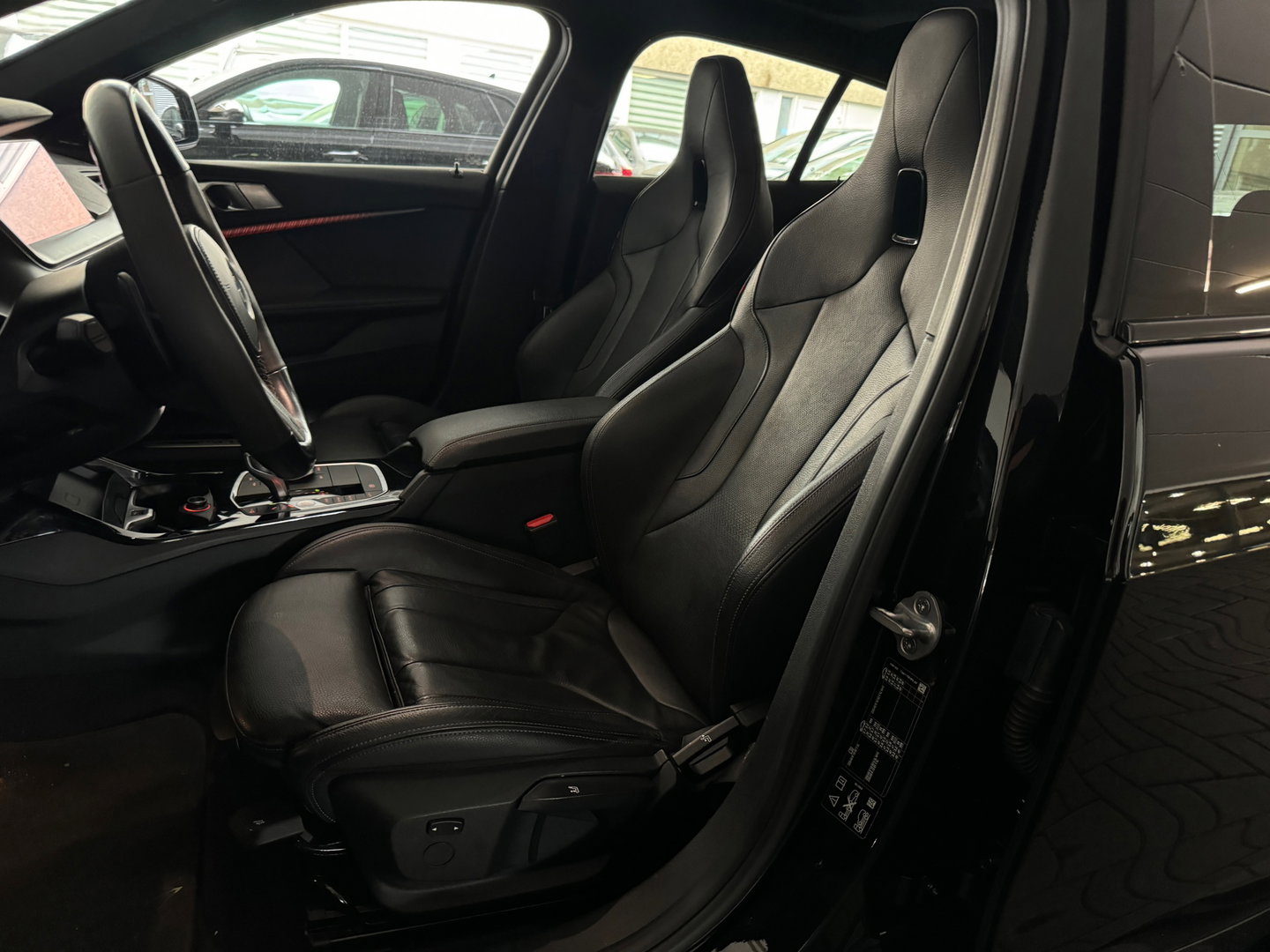 BMW 1-serie M135i xDrive High Executive Pano|Leer|HuD|HK|BTW