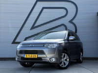 Mitsubishi Outlander - 2.0 PHEV Instyle 2e Eigenaar|Navi|Clima|Cruise|Pano|Trekhaak|Camera|PDC V+A|Stoelverw|N.A.P|APK tot 03-2027