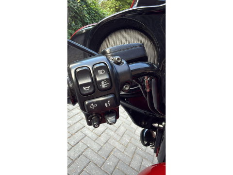 Harley Davidson 103 FLHXS Street Glide CVO Streetglide FLHTCU elektra