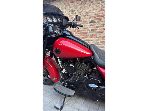 Harley Davidson 103 FLHXS Street Glide CVO Streetglide FLHTCU elektra