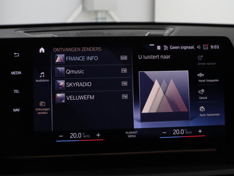 BMW X1 xDrive25e M Sport | SOH 93% | Head-Up | 360 Camera | Stoelverwarming | Trekhaak | Adaptive cruise | Leder/Alcantara | Keyless | Carplay | Side Assist | Adaptief LED | Sportstoelen | PHEV | Plug In