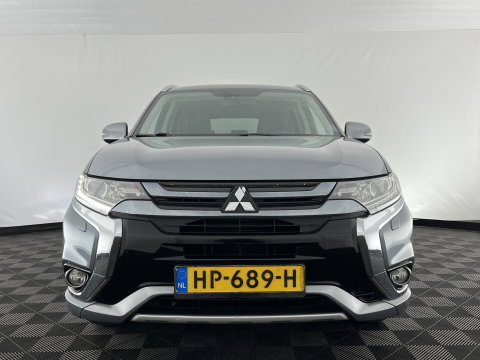 Mitsubishi Outlander 2.0 PHEV Business Edition Aut. *LEATHER-MICROFIBRE | NAVI-FULLMAP | CAMERA | KEYLESS | HEATED-SPORTSEATS | PRIVACY-GLASS | SHIFTPADDLES | ECC | PDC | CRUISE | TOWBAR | 16''ALU*