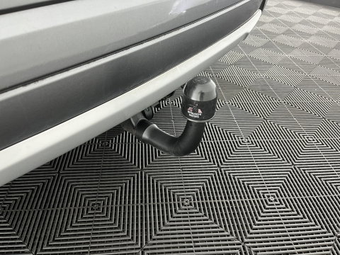 Mitsubishi Outlander 2.0 PHEV Business Edition Aut. *LEATHER-MICROFIBRE | NAVI-FULLMAP | CAMERA | KEYLESS | HEATED-SPORTSEATS | PRIVACY-GLASS | SHIFTPADDLES | ECC | PDC | CRUISE | TOWBAR | 16''ALU*