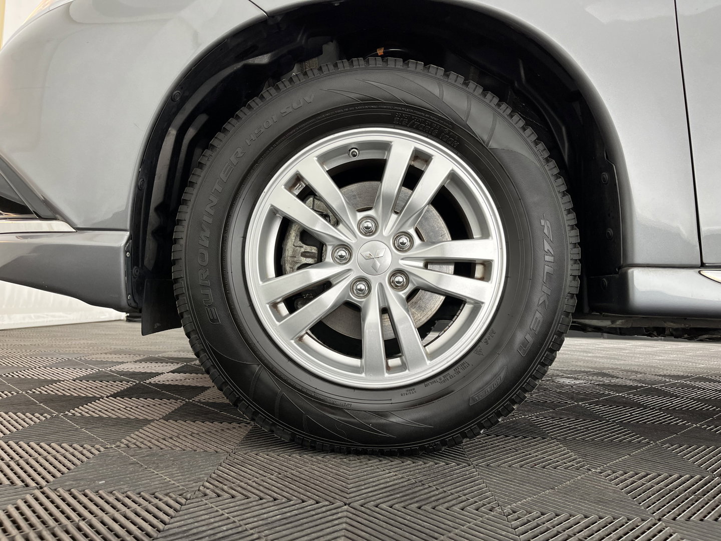 Mitsubishi Outlander 2.0 PHEV Business Edition Aut. *LEATHER-MICROFIBRE | NAVI-FULLMAP | CAMERA | KEYLESS | HEATED-SPORTSEATS | PRIVACY-GLASS | SHIFTPADDLES | ECC | PDC | CRUISE | TOWBAR | 16''ALU*