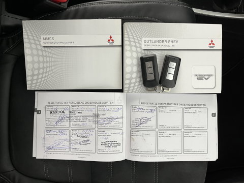 Mitsubishi Outlander 2.0 PHEV Business Edition Aut. *LEATHER-MICROFIBRE | NAVI-FULLMAP | CAMERA | KEYLESS | HEATED-SPORTSEATS | PRIVACY-GLASS | SHIFTPADDLES | ECC | PDC | CRUISE | TOWBAR | 16''ALU*