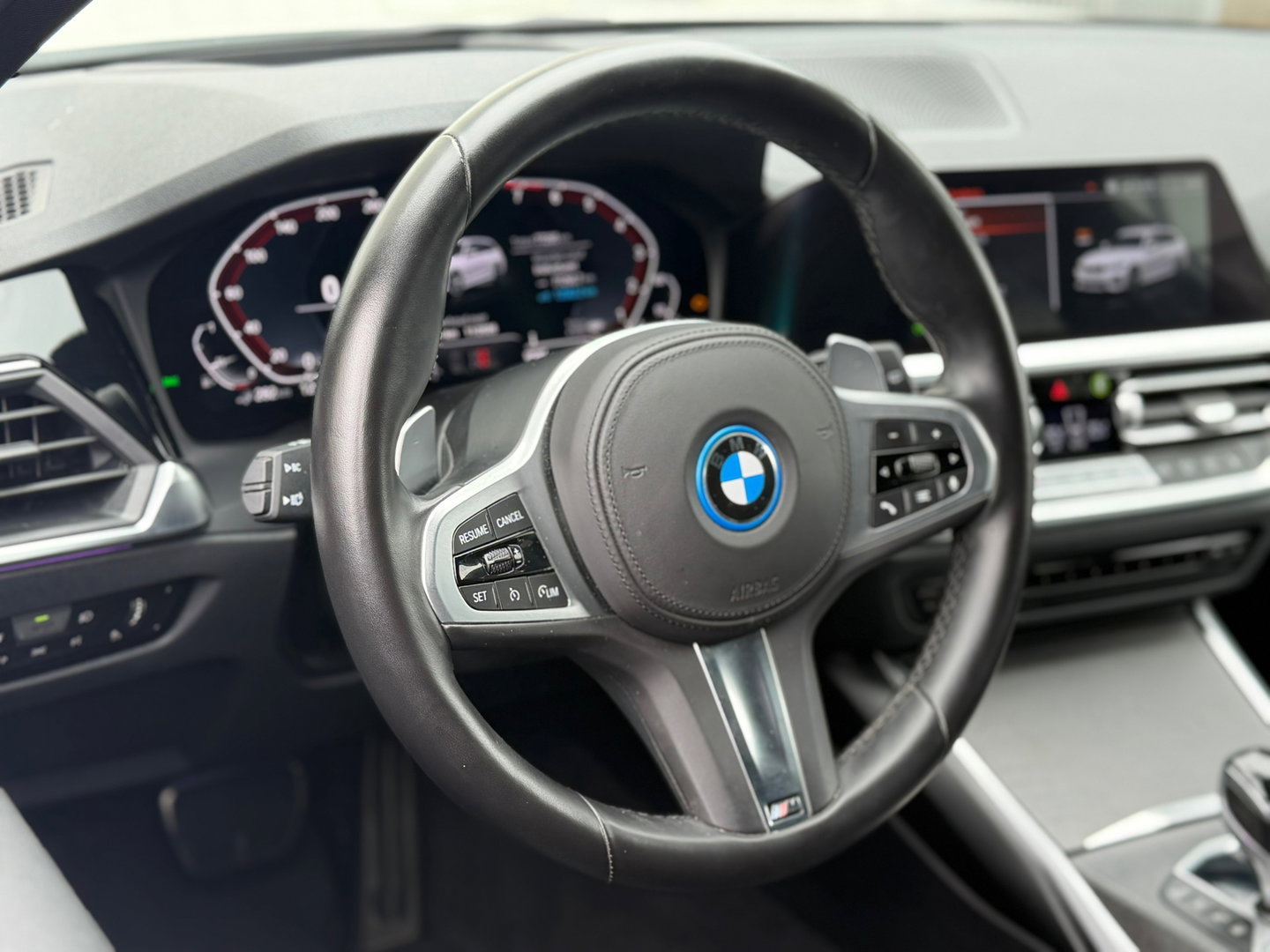 BMW 3 Serie Touring 320e xDrive M-Sport High Exe 205PK|ACC|Keyless|Carplay|Laser-Lights|Camera|