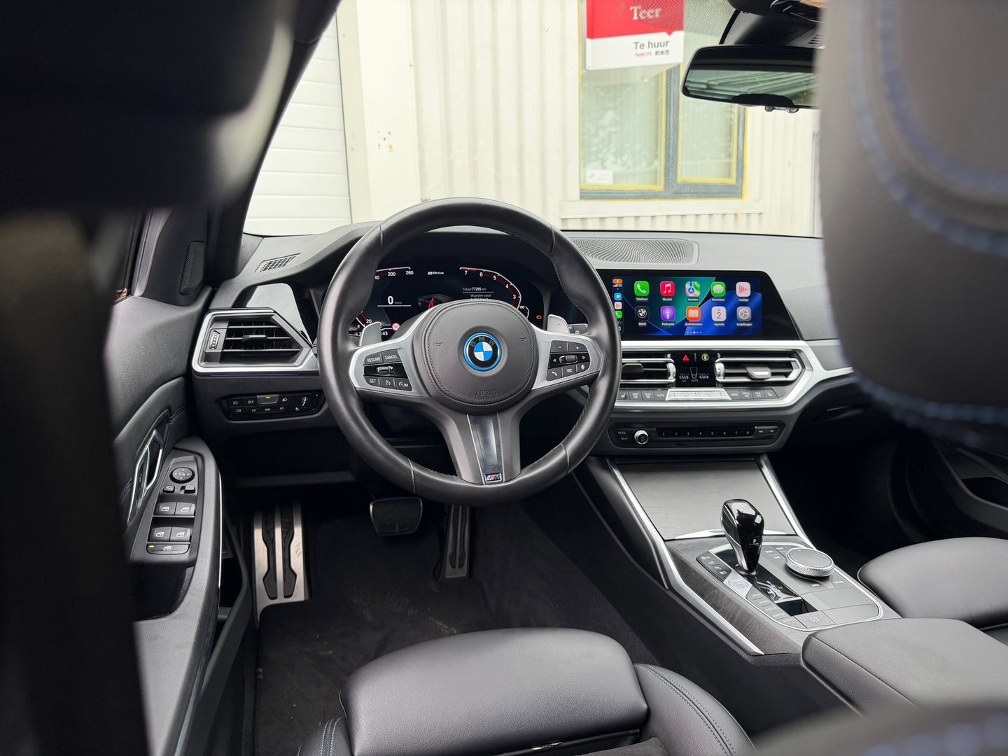 BMW 3 Serie Touring 320e xDrive M-Sport High Exe 205PK|ACC|Keyless|Carplay|Laser-Lights|Camera|
