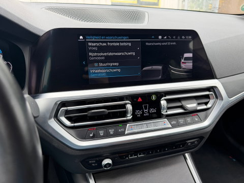 BMW 3 Serie Touring 320e xDrive M-Sport High Exe 205PK|ACC|Keyless|Carplay|Laser-Lights|Camera|