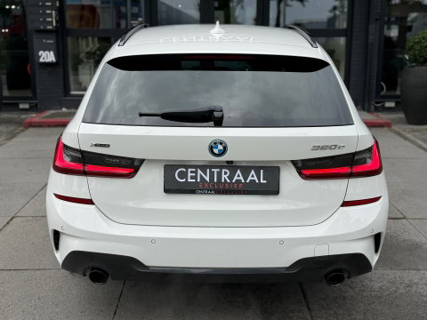 BMW 3 Serie Touring 320e xDrive M-Sport High Exe 205PK|ACC|Keyless|Carplay|Laser-Lights|Camera|