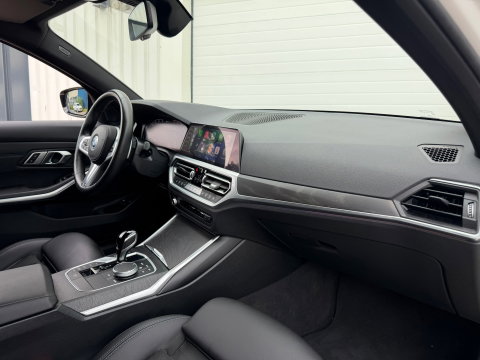 BMW 3 Serie Touring 320e xDrive M-Sport High Exe 205PK|ACC|Keyless|Carplay|Laser-Lights|Camera|