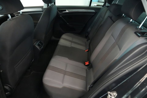 Volkswagen Golf 1.2 TSI R-line 18'lmv CruiseControl ClimateControl