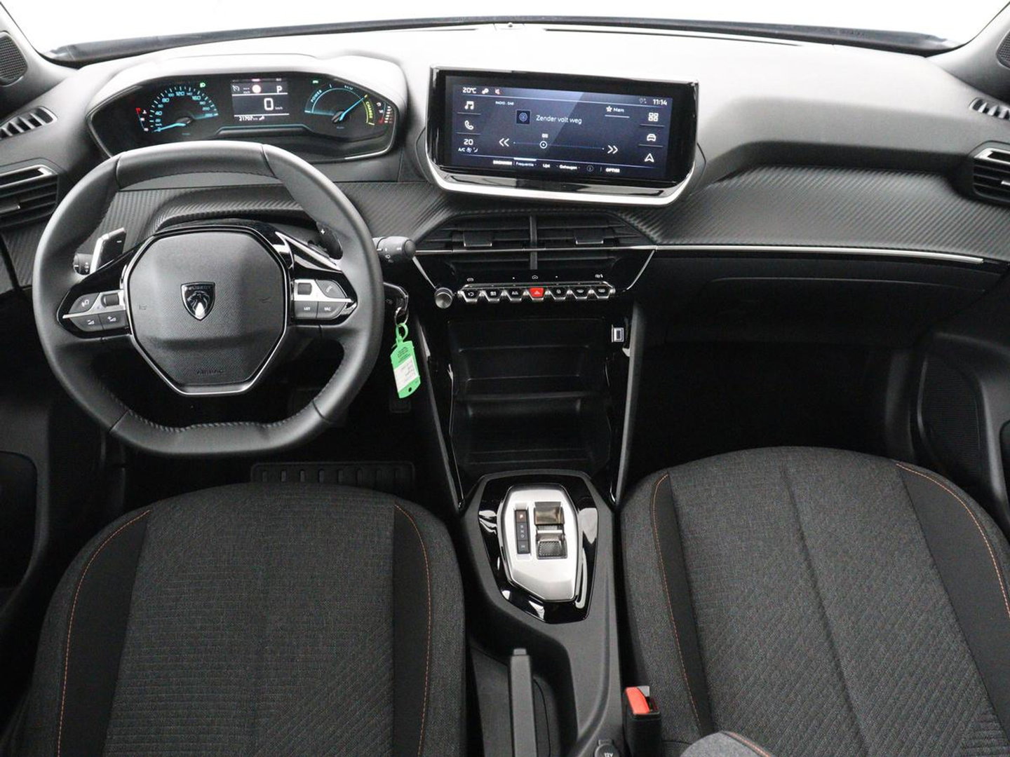 Peugeot 2008 1.2 Hybrid 136 Style | Automaat | Carplay | Climate control | Parkeerhulp | Full LED | Cruise control | Bluetooth