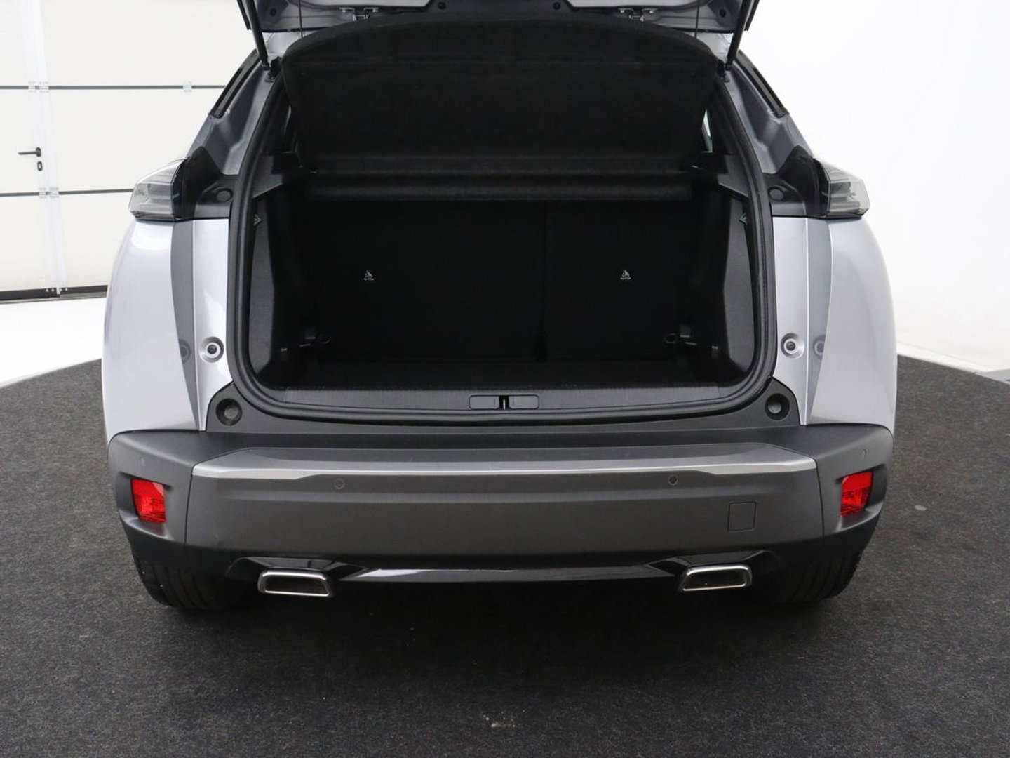 Peugeot 2008 1.2 Hybrid 136 Style | Automaat | Carplay | Climate control | Parkeerhulp | Full LED | Cruise control | Bluetooth