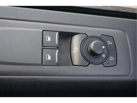 Ford Transit Custom 280S 136PK Trend BPM VRIJ!! 13" Scherm Apple CP / Android A. Cam, Trekhaak!! NR. J304*
