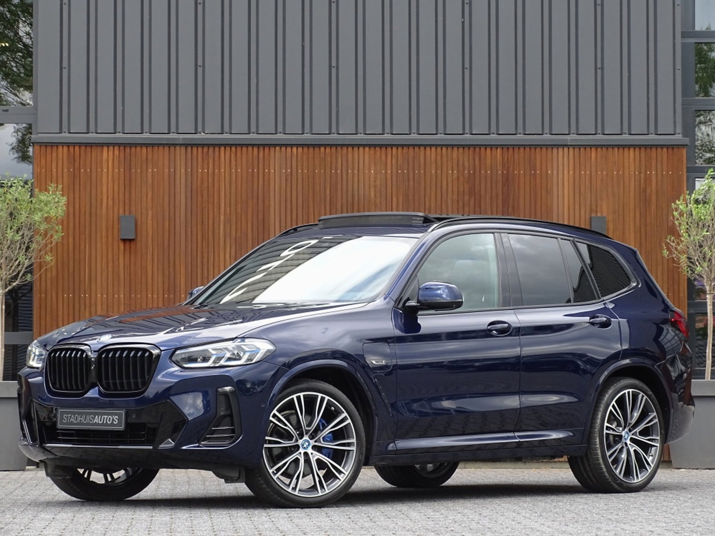 BMW X3 30e 292PK X-drive M-Sport / Laser / 360° / Individual / Trekhaak