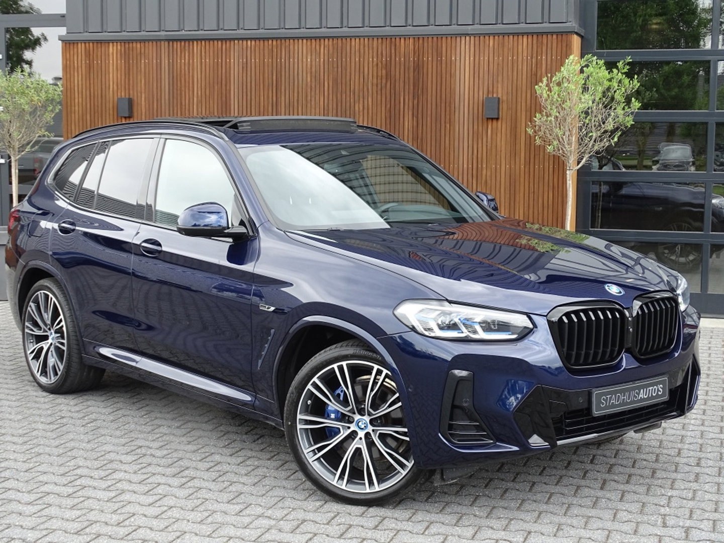 BMW X3 30e 292PK X-drive M-Sport / Laser / 360° / Individual / Trekhaak