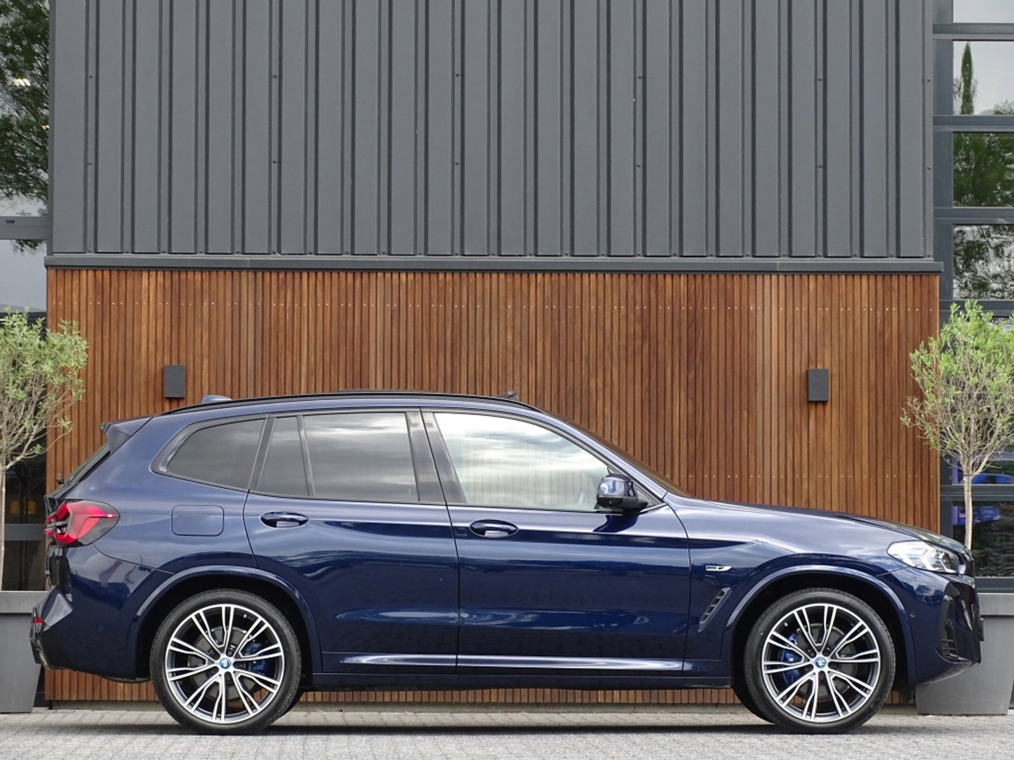 BMW X3 30e 292PK X-drive M-Sport / Laser / 360° / Individual / Trekhaak