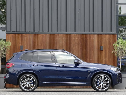 BMW X3 30e 292PK X-drive M-Sport / Laser / 360° / Individual / Trekhaak