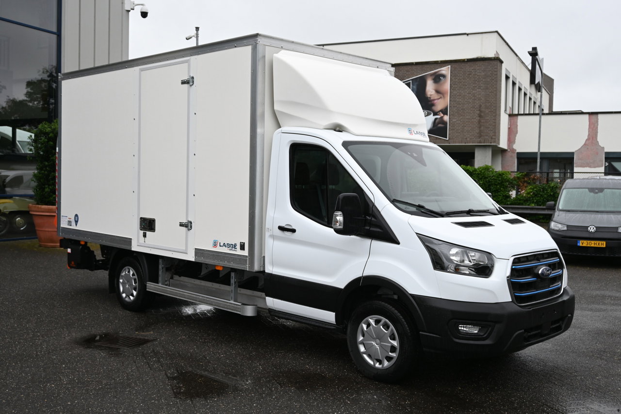 Ford E-Transit