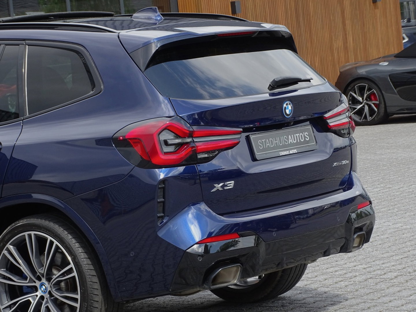 BMW X3 30e 292PK X-drive M-Sport / Laser / 360° / Individual / Trekhaak