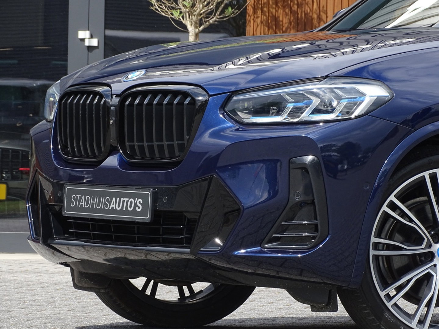 BMW X3 30e 292PK X-drive M-Sport / Laser / 360° / Individual / Trekhaak
