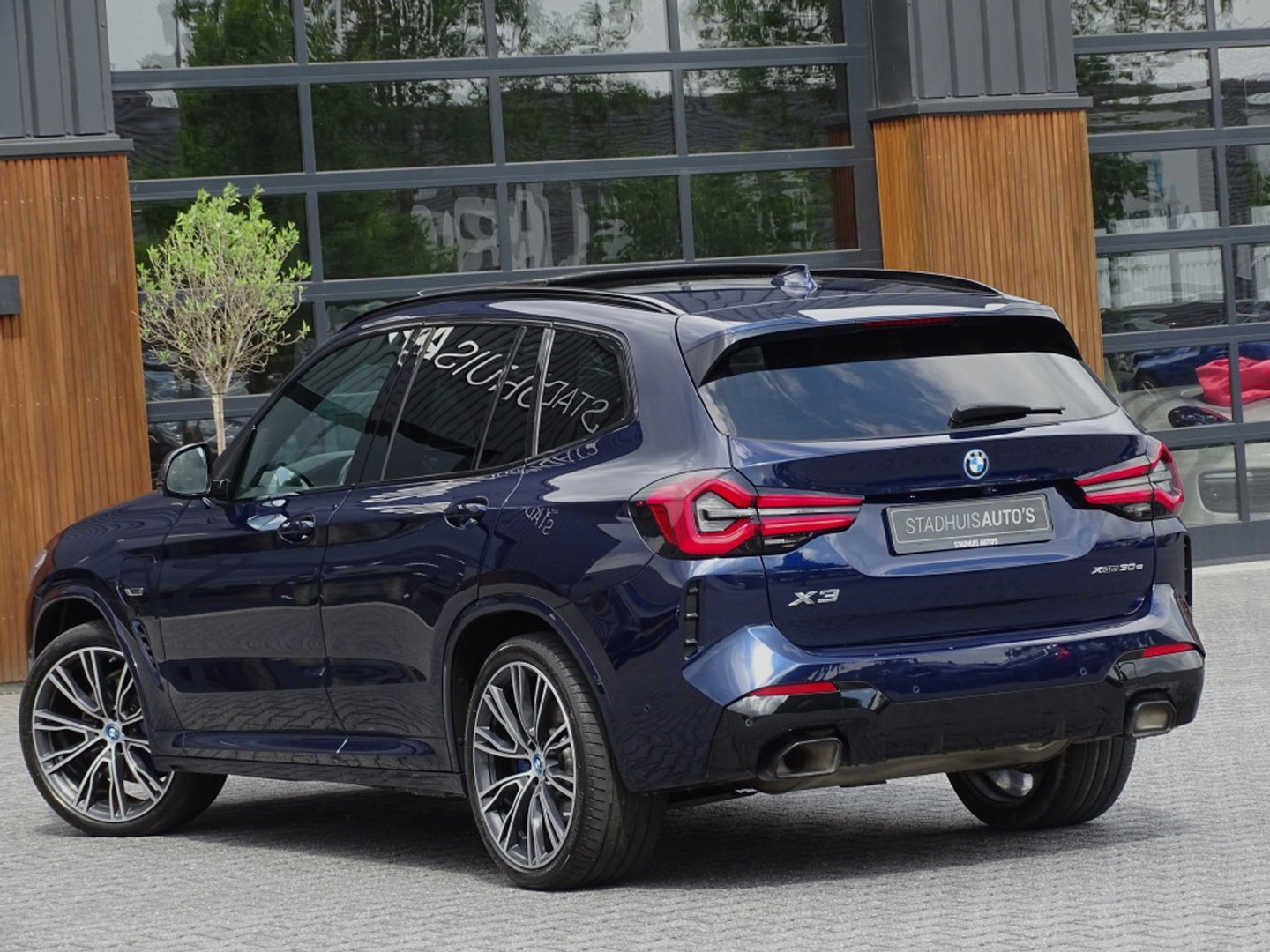 BMW X3 30e 292PK X-drive M-Sport / Laser / 360° / Individual / Trekhaak