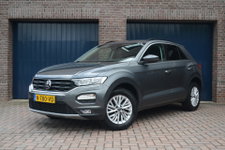 Volkswagen T-Roc - 1.0 TSI Style | Trekhaak | Navigatie | Carplay/Android Auto | Climate Control | Adaptive Cruise