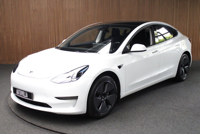 Tesla Model 3 - RWD Plus 60 kWh SOH: 95.0% Panodak Full Self 3 Leer 360° ACC Climate Stuur- & Stoelverwarming voor & achter LM velgen PDC Elektr. achterklep Elektr. verst. stuurwiel Elektr. verstelb. stoelen Metallic lak  1e Eigenaar BTW auto