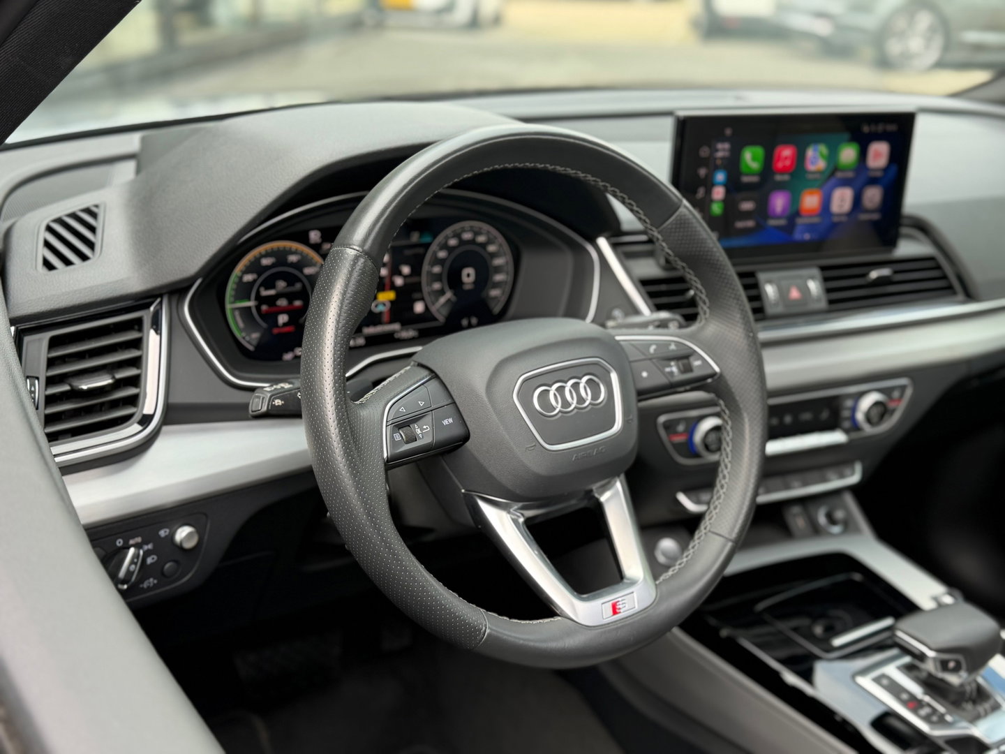 Audi Q5 Sportback 55 TFSI e S-line 367PK|Pano|Massage|Keyless|Luchtvering|Memory|Carplay|Matrix