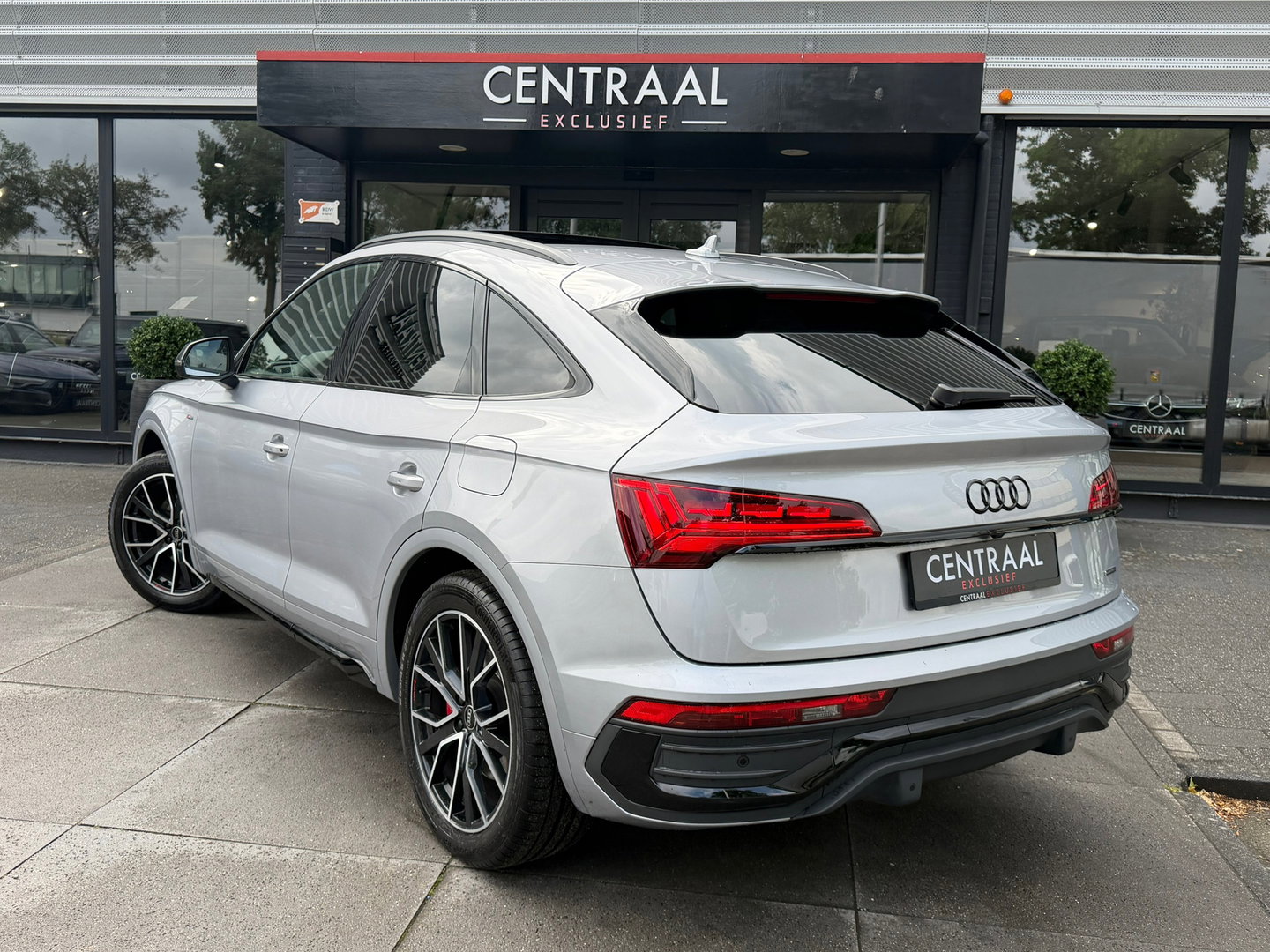 Audi Q5 Sportback 55 TFSI e S-line 367PK|Pano|Massage|Keyless|Luchtvering|Memory|Carplay|Matrix