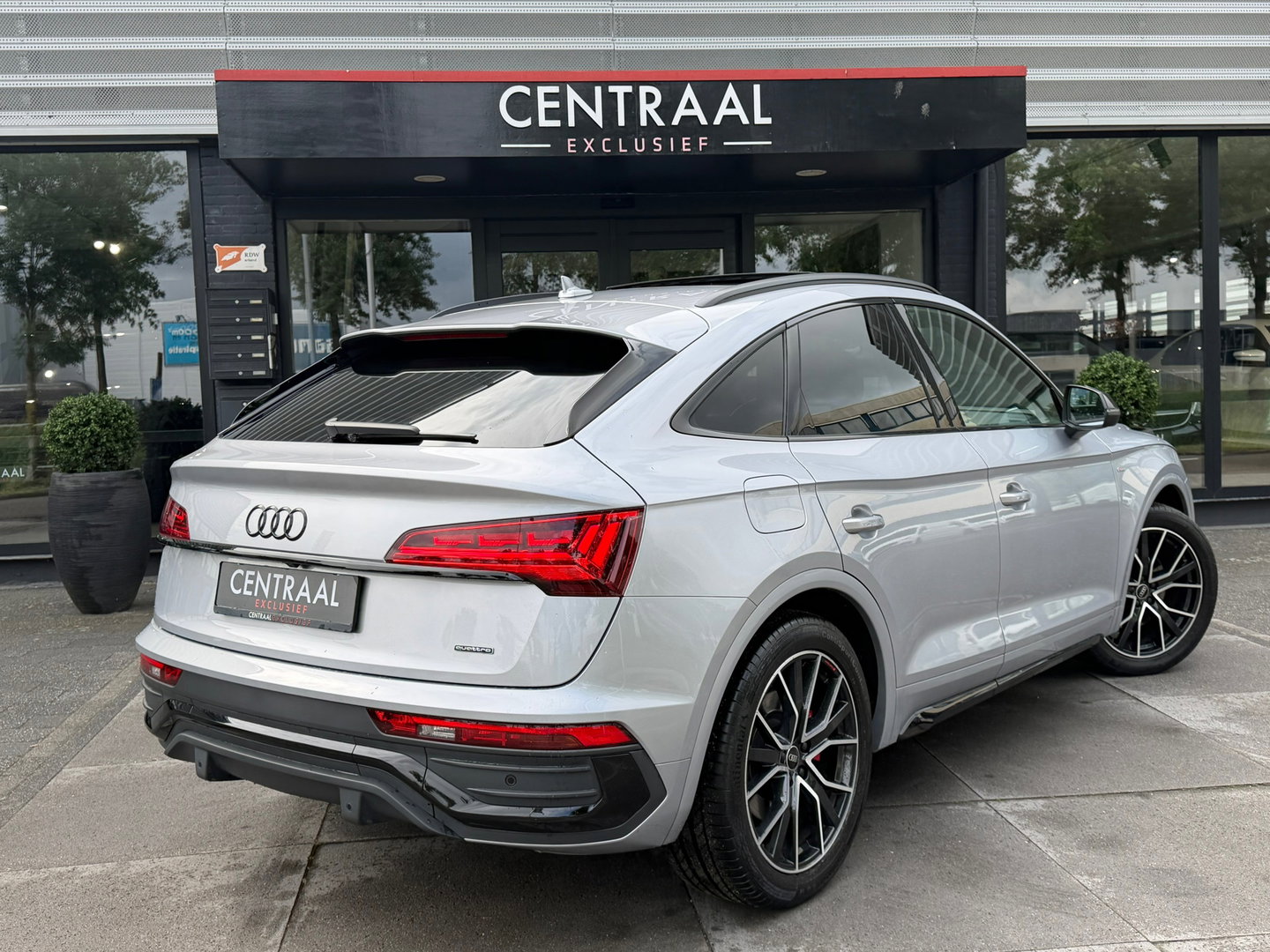 Audi Q5 Sportback 55 TFSI e S-line 367PK|Pano|Massage|Keyless|Luchtvering|Memory|Carplay|Matrix