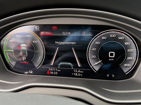 Audi Q5 Sportback 55 TFSI e S-line 367PK|Pano|Massage|Keyless|Luchtvering|Memory|Carplay|Matrix