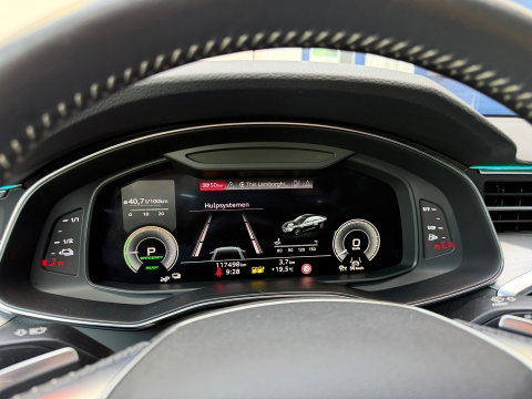 Audi A6 Limousine 55 TFSI e quattro S-line Pano|367PK|ACC|Carplay|Martix