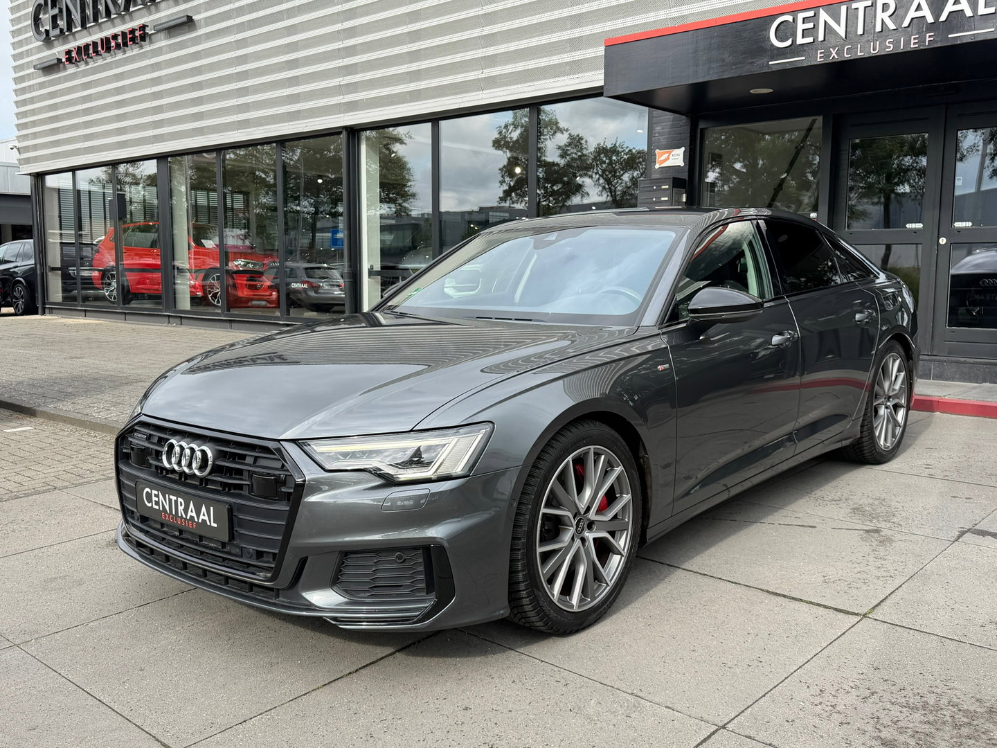 Audi A6 Limousine 55 TFSI e quattro S-line Pano|367PK|ACC|Carplay|Martix