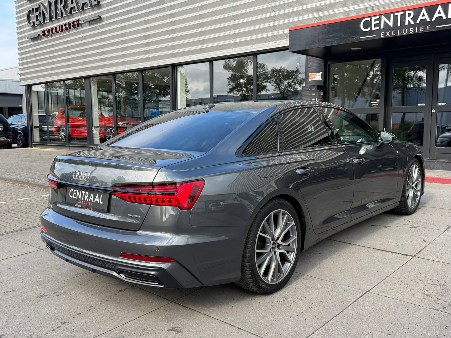 Audi A6 Limousine 55 TFSI e quattro S-line Pano|367PK|ACC|Carplay|Martix