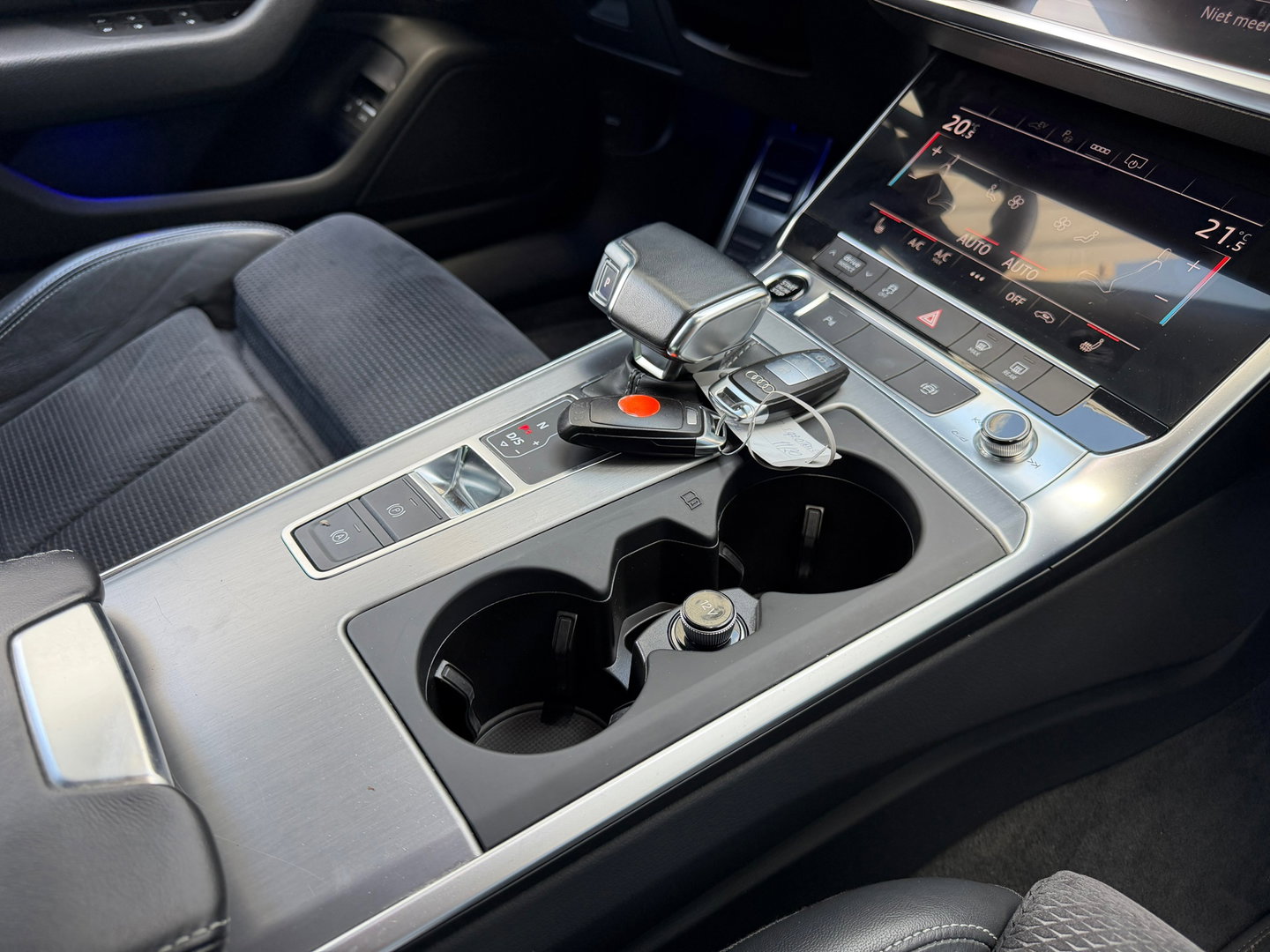 Audi A6 Limousine 55 TFSI e quattro S-line Pano|367PK|ACC|Carplay|Martix