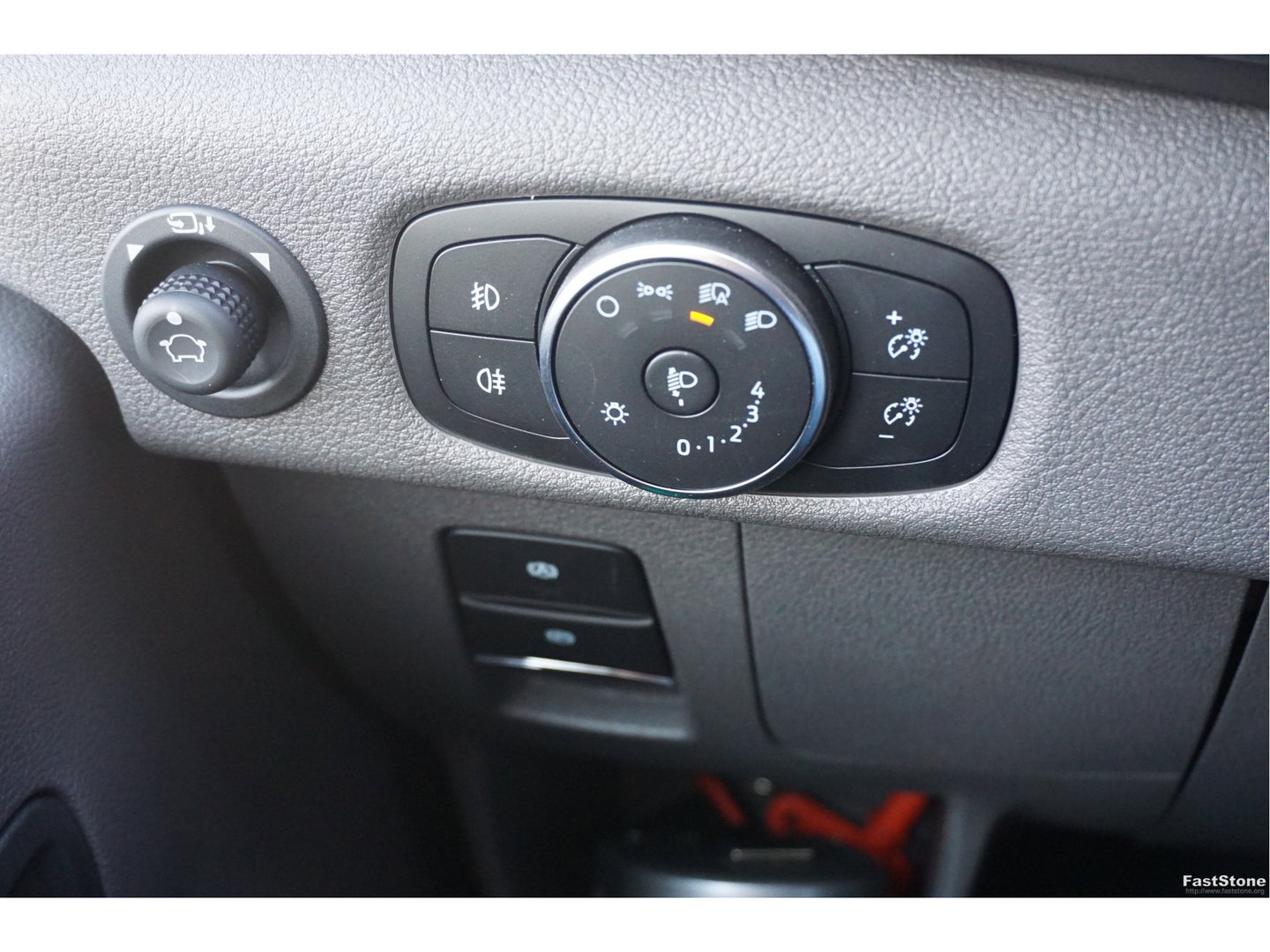 Ford Transit 350L 165PK Bakwagen AUT-10 BPM VRIJ Navi, ACC, Dhollandia 1000KG, 3.5T Trekgewicht!! NR. DJ02*