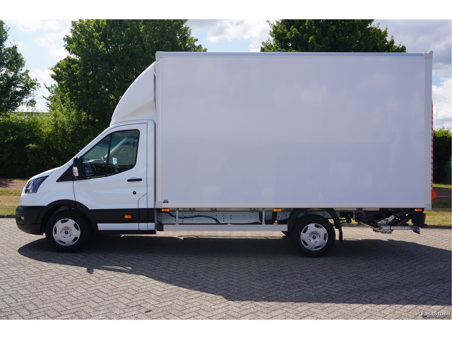 Ford Transit 350L 165PK Bakwagen AUT-10 BPM VRIJ Navi, ACC, Dhollandia 1000KG, 3.5T Trekgewicht!! NR. DJ02*