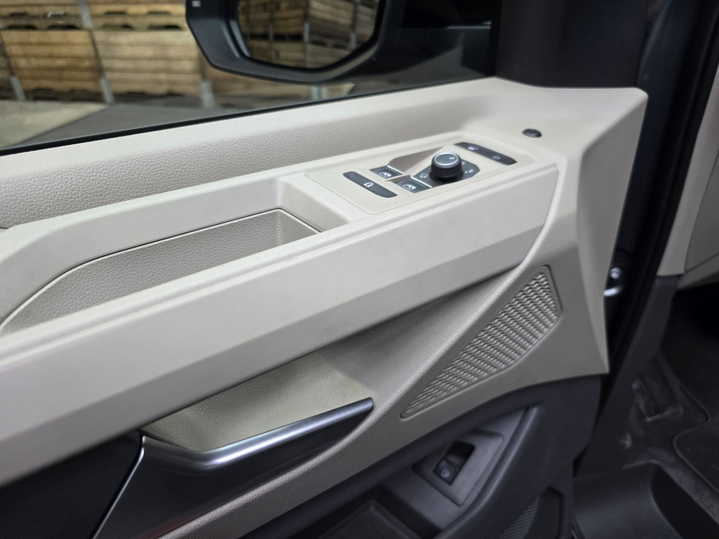 Volkswagen Multivan 1.4 eHybrid L2H1 Style 7P Trekh. 218 PK DSG Pano LEd Carplay Clima Cruise 17"LM 97.4% SOH