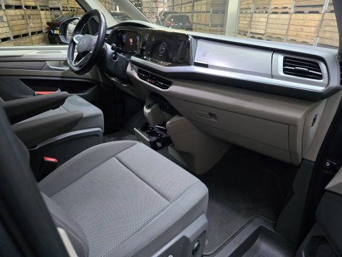 Volkswagen Multivan 1.4 eHybrid L2H1 Style 7P Trekh. 218 PK DSG Pano LEd Carplay Clima Cruise 17"LM 97.4% SOH