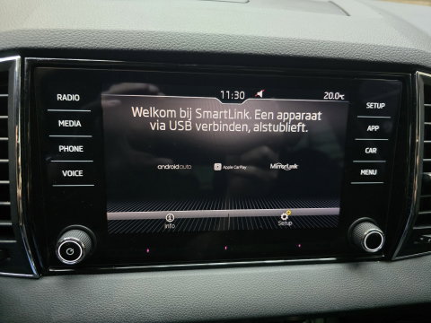 Škoda Karoq 1.0 TSI Ambition Business Navi Carplay trekhaak 17"LM
