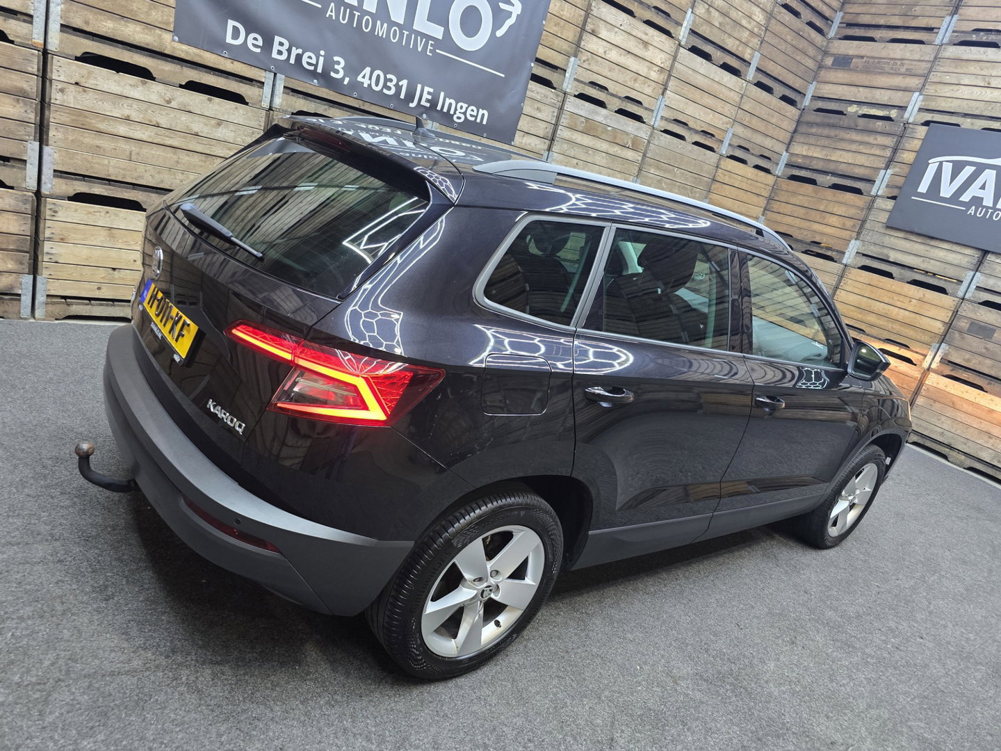 Škoda Karoq 1.0 TSI Ambition Business Navi Carplay trekhaak 17"LM