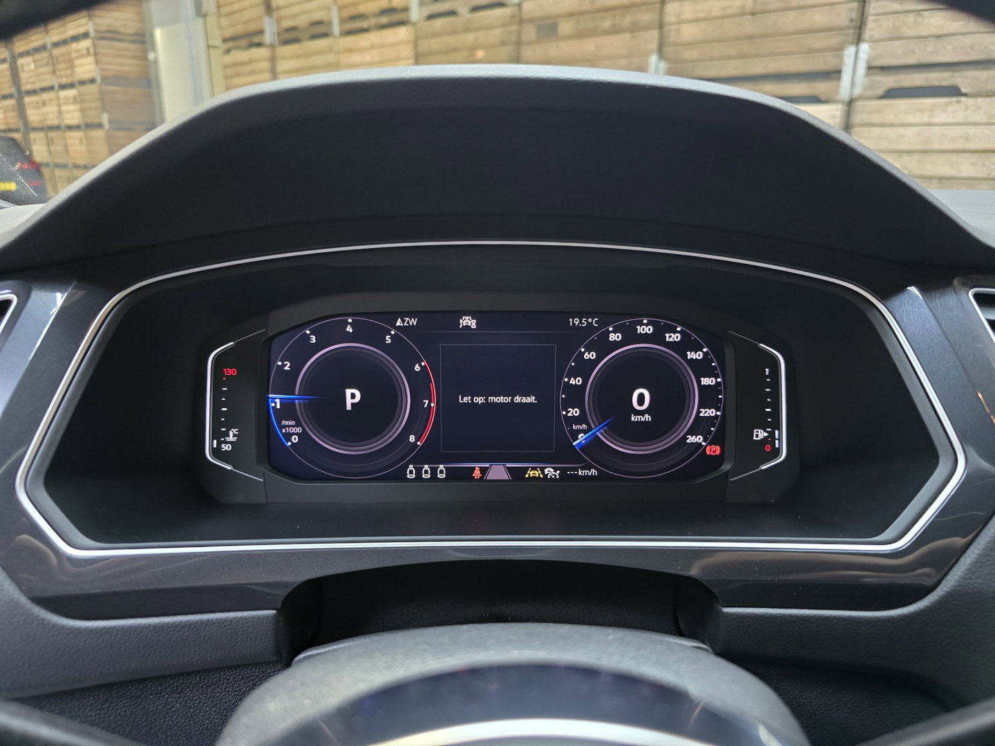 Volkswagen Tiguan 1.5 TSI ACT Highline Business R LED Navi Camera Cruise Clima LM